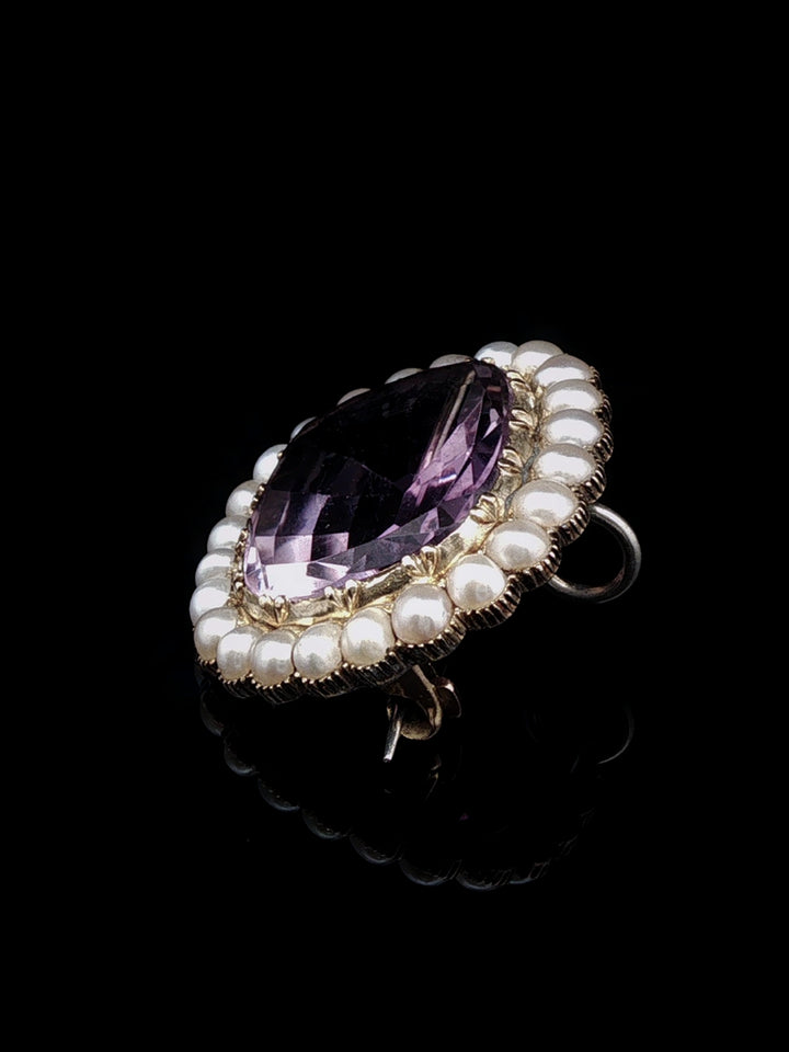 Vintage 15ct Yellow Gold Cushion Cut Amethyst and Pearl Brooch