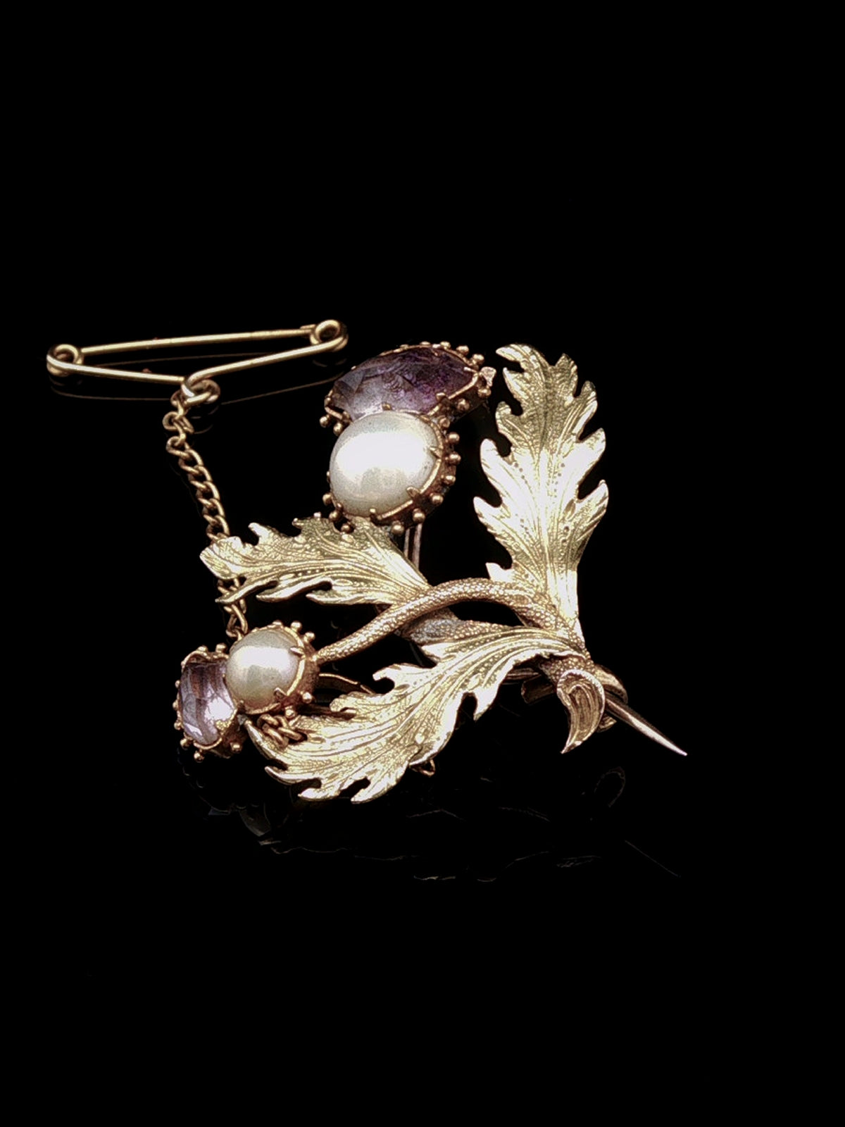 Vintage 18ct Yellow Gold Amethyst and Pearl Thistle Spray Brooch