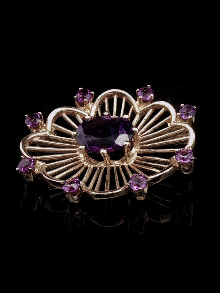 Vintage 9ct Yellow Gold Oval Amethyst Floral Brooch