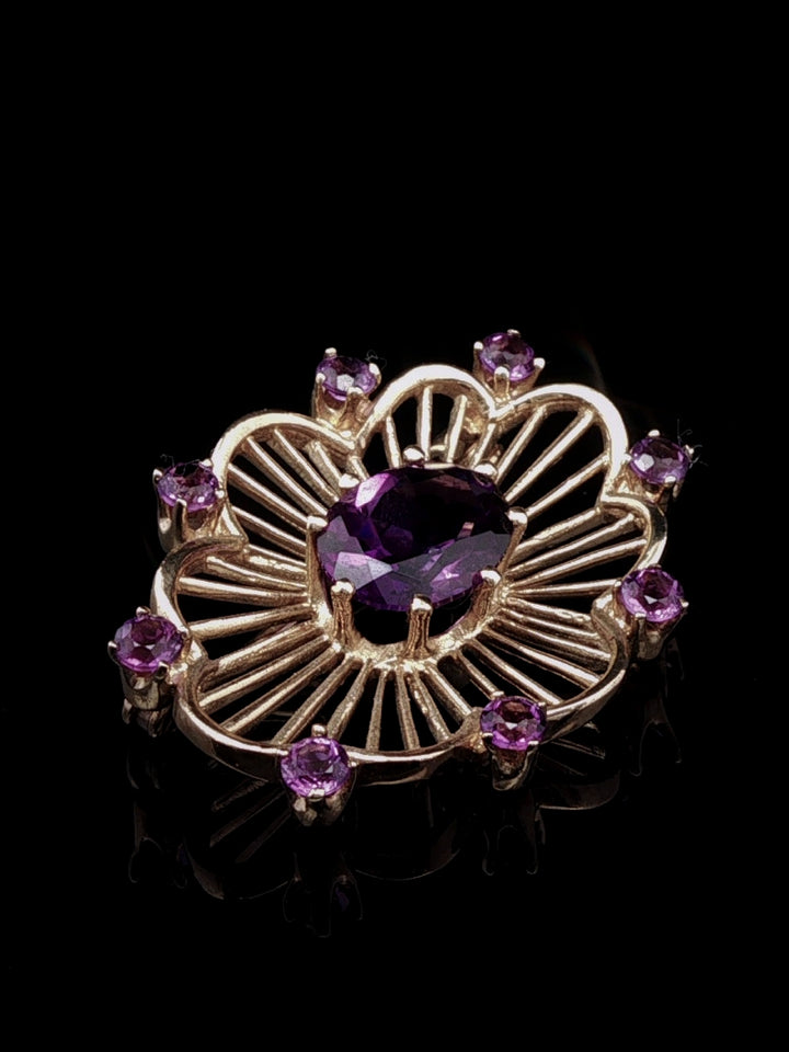 Vintage 9ct Yellow Gold Oval Amethyst Floral Brooch