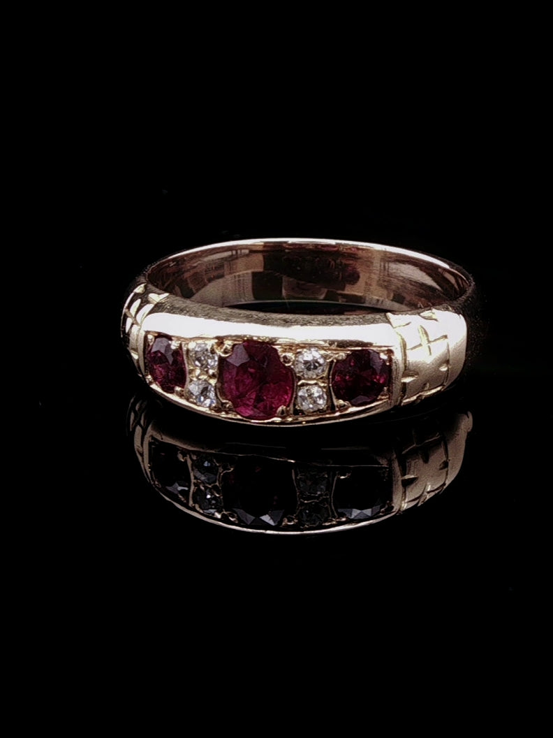 Vintage 9ct Yellow Gold Seven Stone 0.46ct Ruby and Diamond Ring