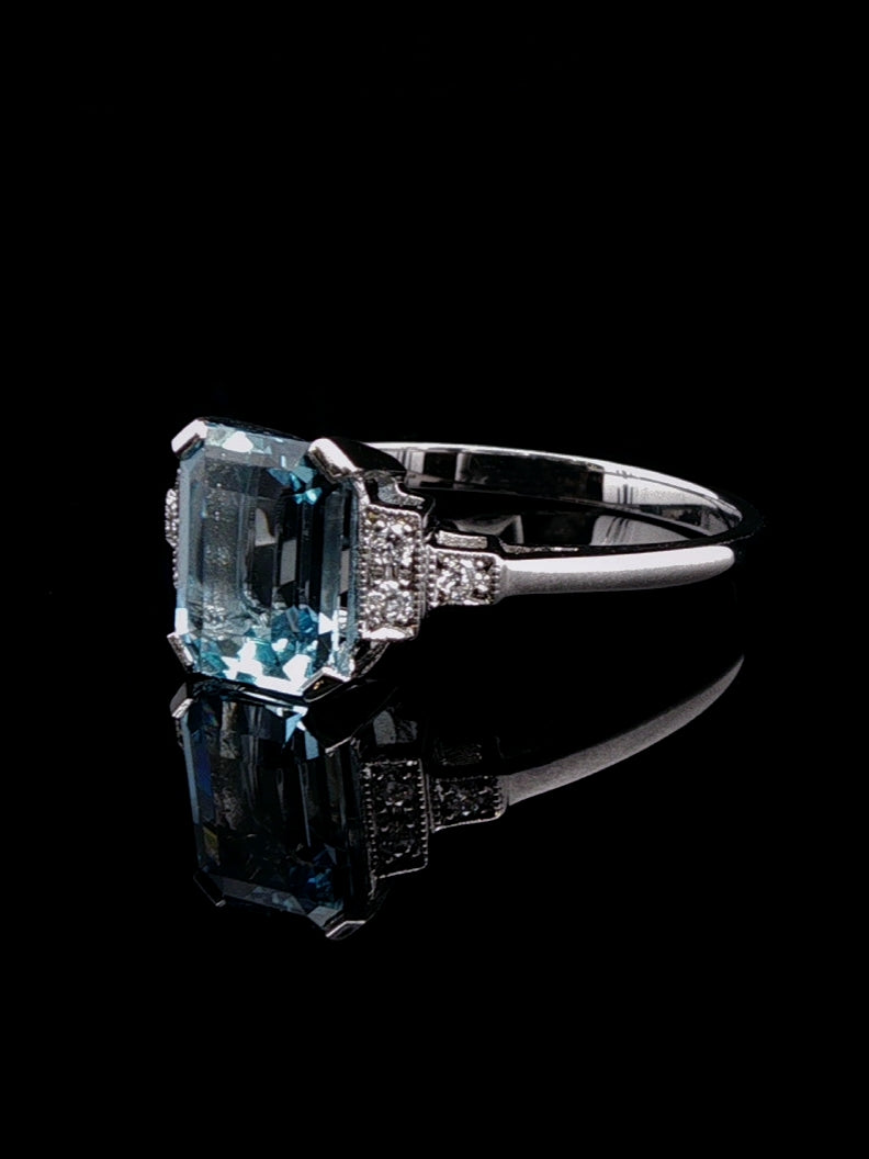 Platinum Art Deco Style 1.78ct Aquamarine and Diamond Ring