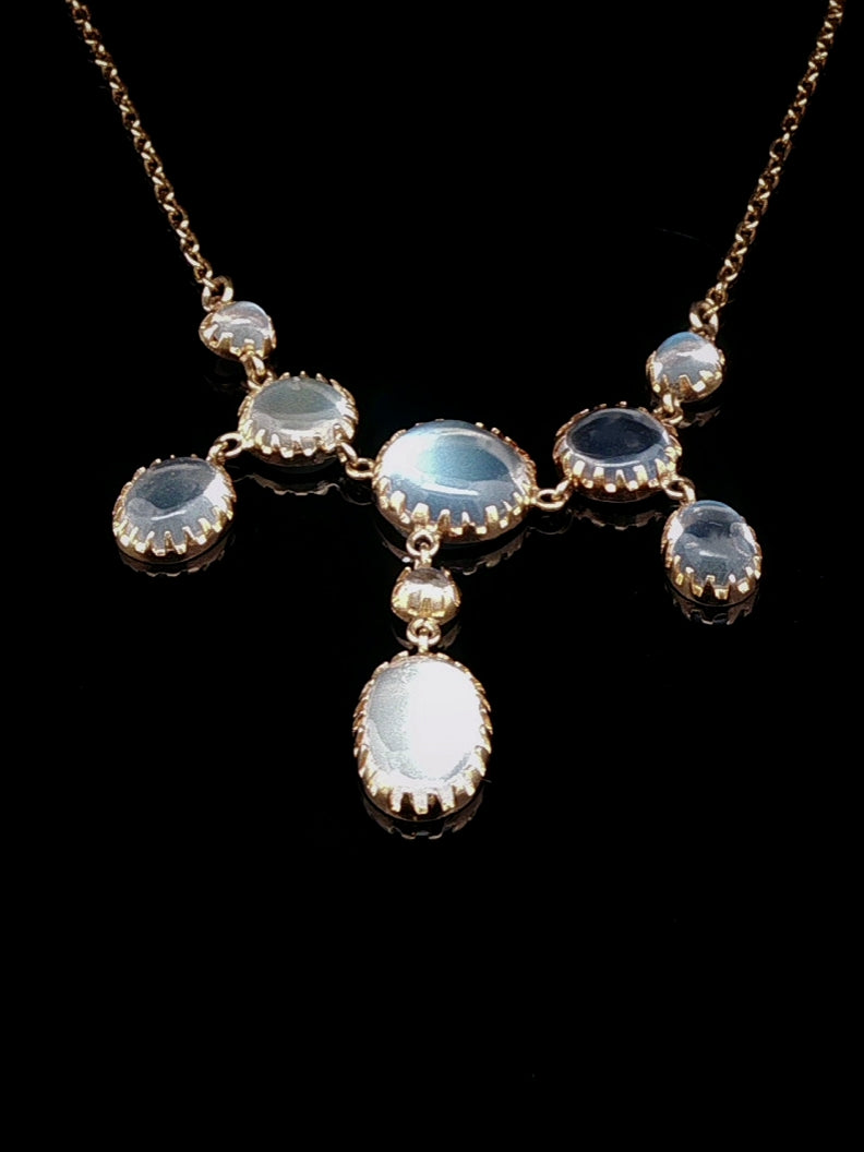 Art Deco 18ct Yellow Gold Cabochon Moonstone Necklace,Circa 1925