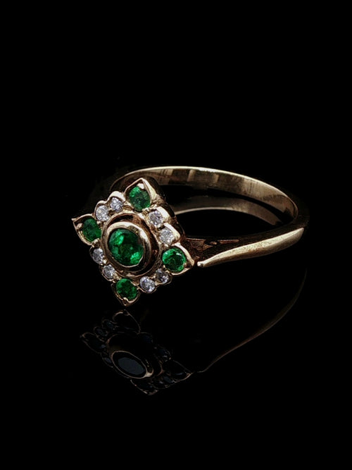 18ct Gold 0.30ct Emerald and Diamond Square Cluster Ring
