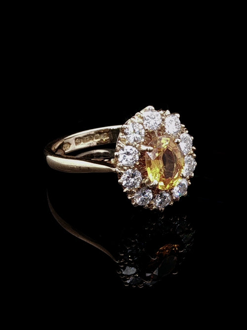 18ct Gold 0.95ct Yellow Sapphire and Brillinat Cut 0.66ct Diamond Cluster Ring, London 1988
