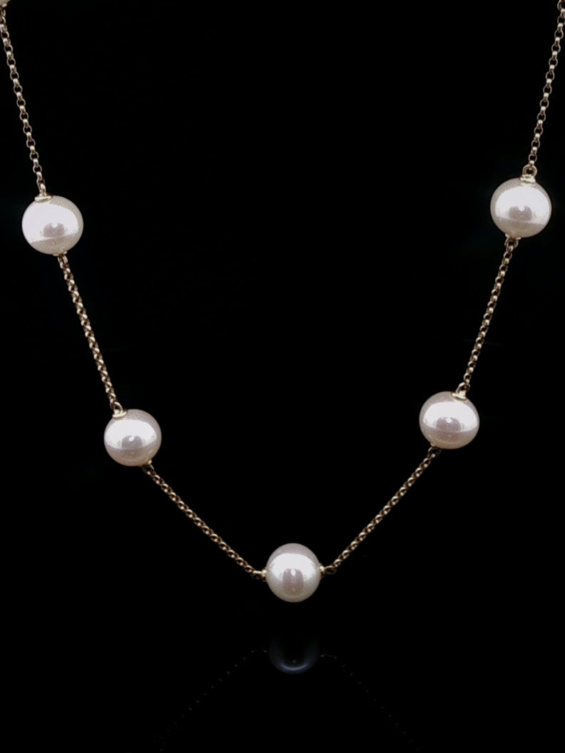 18ct Yellow Gold Chain 7mm Akoya Pearl Necklace, 32''