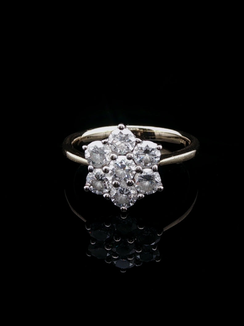 18ct Gold Brilliant Cut 0.90ct Diamond Cluster Ring