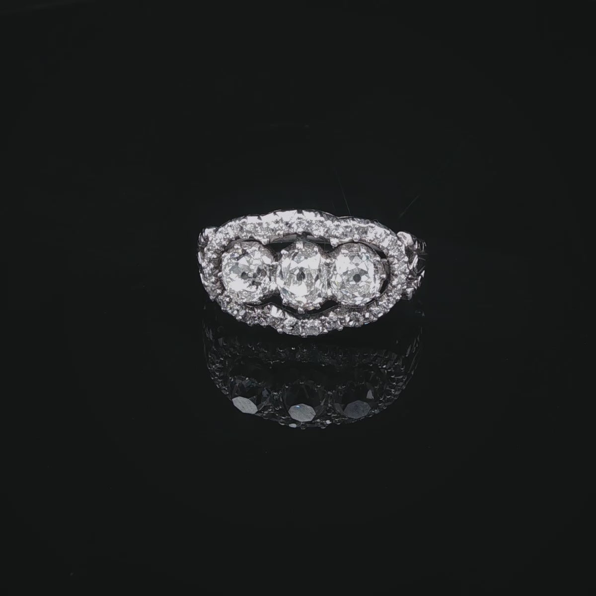 Platinum and Old Cut 1.00ct Diamond Dress Ring, Circa 1940