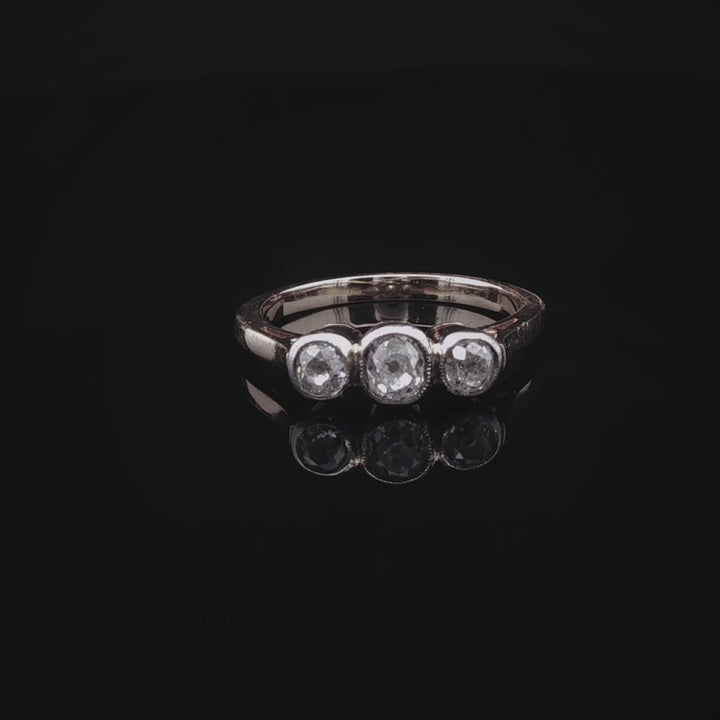 18ct Gold Three Stone Old Cut Diamond Ring
